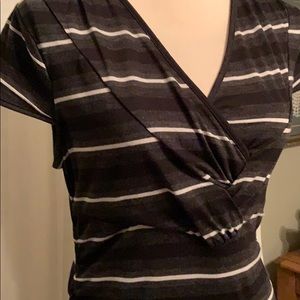 nine west jeans Tops - Nine West Jeans (brand) top in black and white nine west jeans Tops - Nine West Jeans (brand) top in black and white